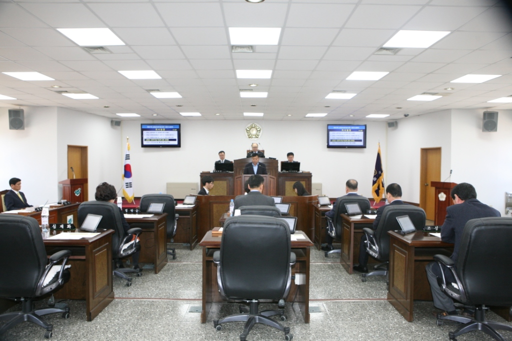 제227회 산청군의회 임시회 2차 본회의